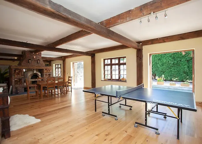 Villa Olli's Summer House - Natural Pool & Jacuzzi Optional